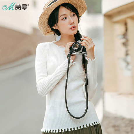 茵曼旗舰店女装2018春装新款圆领时尚散边坑条紧身针织衫女打底衫商品大图
