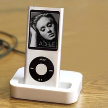 萌萌显示小说车充多功能内存卡超薄mp3 MP4车用现代有屏ipod触屏