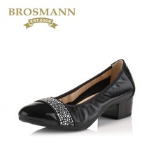 C40424 牛皮钻饰圆头烤漆跟女单鞋 宝舒曼2018春夏新品 BROSMANN