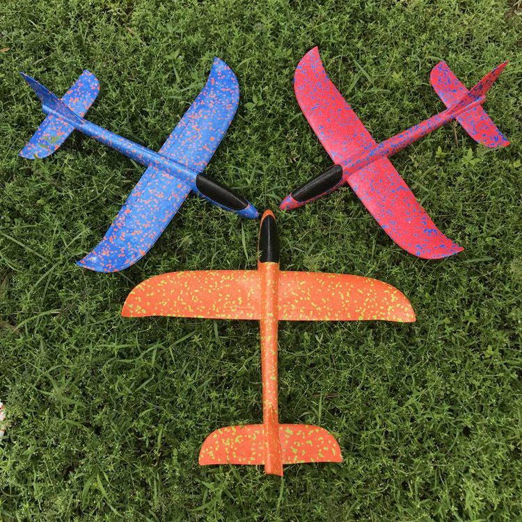 网红手抛泡沫飞机亲子户外运动回旋小飞机耐摔