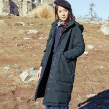 【反季清仓】茵曼2018冬装新款连帽保暖中长羽绒服女大衣外套女图片