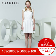 CCDD2018夏装新品专柜正品交叉绑带收腰圆领无袖连衣裙女百褶裙图片