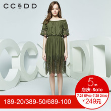 CCDD2018夏装新品专柜正品高腰显瘦钩花镂空一字领短袖连衣裙女图片