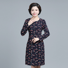 中老年女装气质连衣裙2018秋季新款妈妈秋装长袖圆领碎花A字裙韩图片