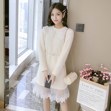 连衣裙女春装2019新款高腰显瘦圆领长袖中长裙拼接蕾丝甜美打底裙