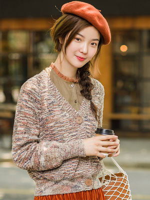 茵曼旗舰店2018秋装新款女装棉麻V领宽松短款长袖开衫毛衣女外套