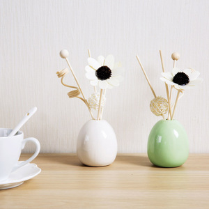 室内无火干花香薰陶瓷瓶