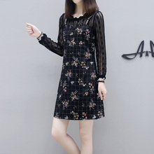 大码女装秋2018新款韩版格子背带假两件宽松显瘦胖mm碎花连衣裙女图片