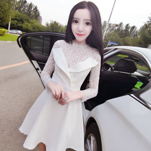 秋装女2018新款韩版时尚名媛复古气质蕾丝拼西装领双排扣连衣裙潮
