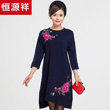 恒源祥羊毛衫女秋冬纯羊毛宽松中长款毛衣绣花连衣裙中老年妈妈装图片