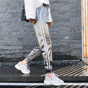 运动裤束口小脚宽松两道杠休闲裤