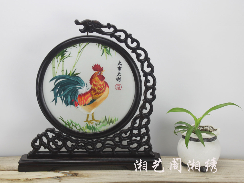 湘绣摆件