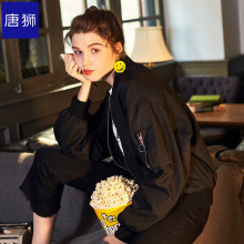 唐狮旗舰店2018秋装新款外套女时尚韩版净色字母棒球领短休闲图片