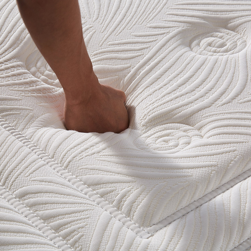 ���ִ���ߵ�5cm��Ȼ�齺����