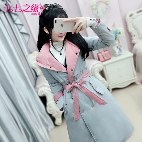 七七之缘2018冬装新款女装韩版 灰粉拼色连帽显瘦中长款棉衣外套商品大图