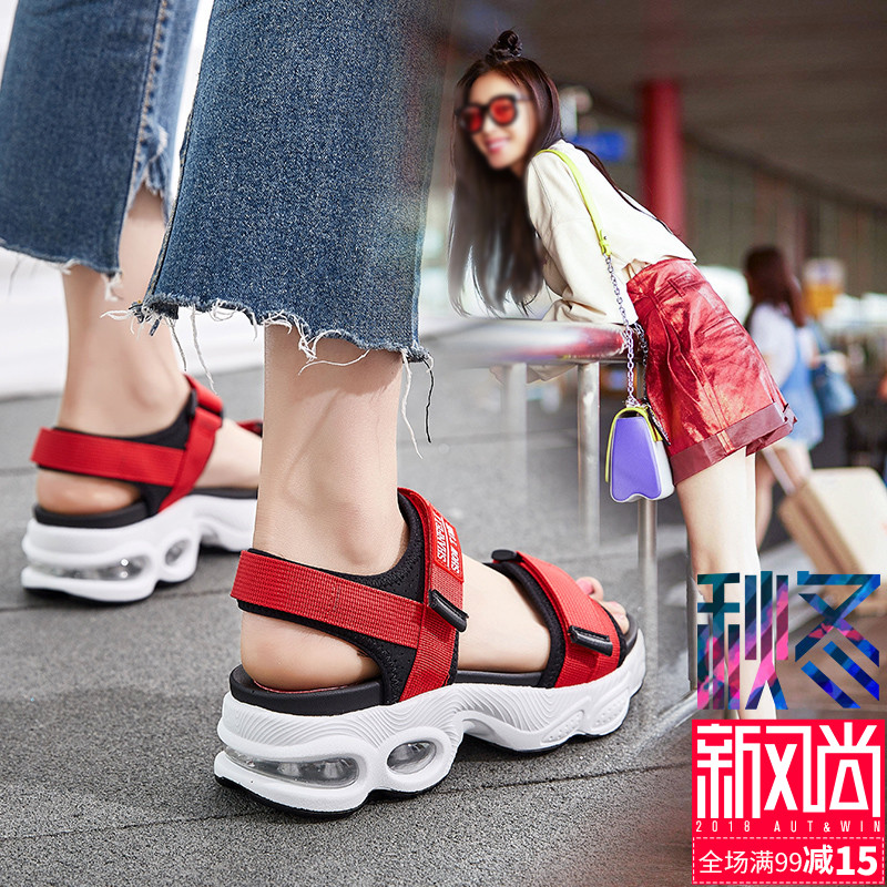 Sports and Casual Sandals Women's Summer 2018 New Flat Bottom Mid Heel Matsuke Shoes Versatile Student Thick Bottom Mesh Red Hong Kong Style