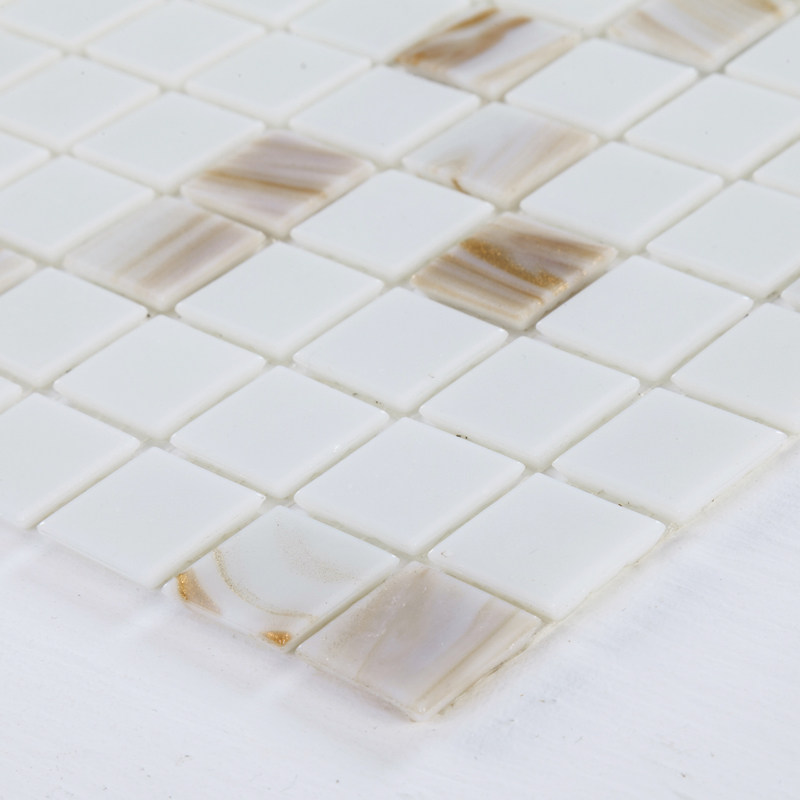 ��ʺ�ˮ�����������˴�ש