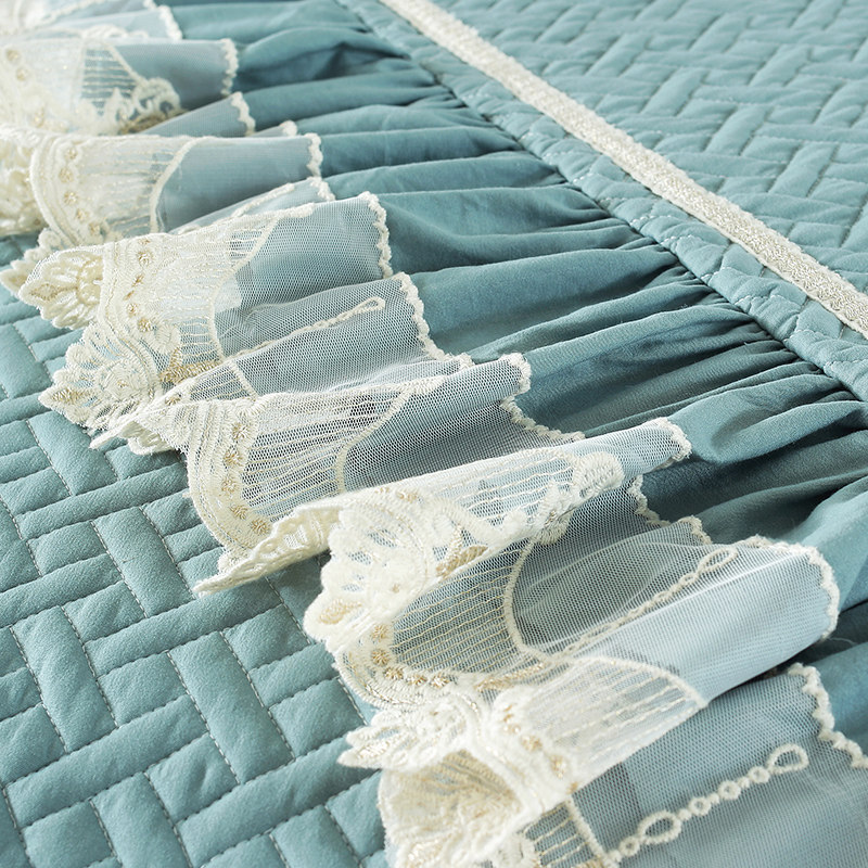 ���ζ��ļ��ײ���ɳ����