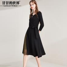 甘甘的世界大码妈妈装2018秋装新款亮丝高弹中长款修身连衣裙女图片