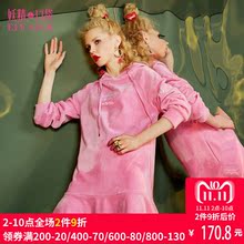 妖精的口袋旗舰店秋装新款加绒连帽字母A字连衣裙女短裙 午夜月光图片