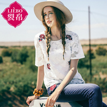 裂帛2018夏装新款圆领刺绣短袖套头上衣透视文艺蕾丝衫女51172080图片