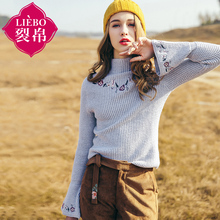 裂帛旗舰店2018冬装新款刺绣喇叭袖套头合体毛衣女51171558图片