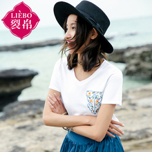 裂帛2018夏装新款简约风百搭基础款V领刺绣宽松短袖T恤女51172576图片