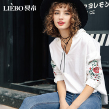 裂帛2018春季新款刺绣花v领纯棉上衣宽松装翻领衬衣长袖衬衫女夏图片