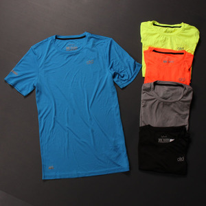 为跑步而生超薄马拉松弹力丝滑反光标速干柔软运动短袖T恤夏装