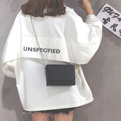 上新小包包女2018新款潮ins超火斜跨包小方包韩版百搭少女小挎包
