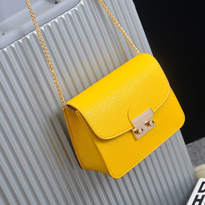 小方包链条斜挎包