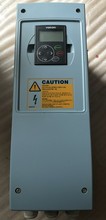 江南嘉捷扶梯变频器7.5千瓦伟肯变频器NXL00235C2H1SSS00AA实物