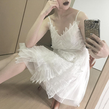 羽毛翅膀刺绣吊带裙蕾丝不规则仙女度假连衣裙聚会小礼服 夏季新款