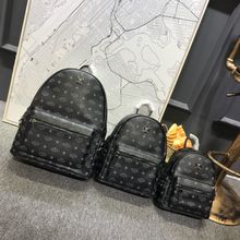 印花柳钉男女通用双肩背包 韩版时尚百搭学院风 2018印花侧钉书包