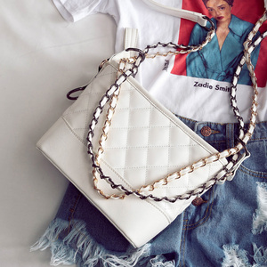 迪丽热巴同款斜挎包