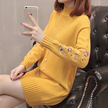 半高领秋冬中长款2018新款韩版女装长袖刺绣套头针织打底衫毛衣裙图片