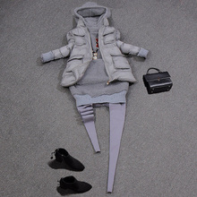 恋尾鱼欧洲站2018秋冬新款棉服棉衣连帽上衣马甲外套两件套装女装图片