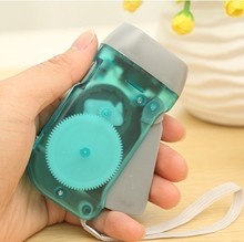 LED手压发电电筒 便携应急灯强光手电筒自动充电小手电筒工具灯炮