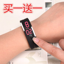 两支 LED电子表运动手环手表女男情侣触控学生儿童表 韩版 9.8元