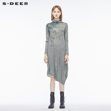 sdeer 圣迪奥 女装抽象写意印花中高领长袖针织T恤S16480249图片