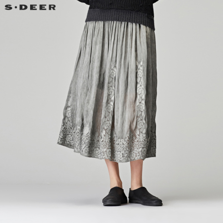 sdeer圣迪奥2018秋装复古绣花桑蚕丝百褶裙长裙半身裙女S18181105商品大图