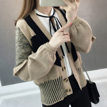 2018秋装新款女装韩版短款拼色开衫毛衣女加厚长袖百搭针织衫外套图片