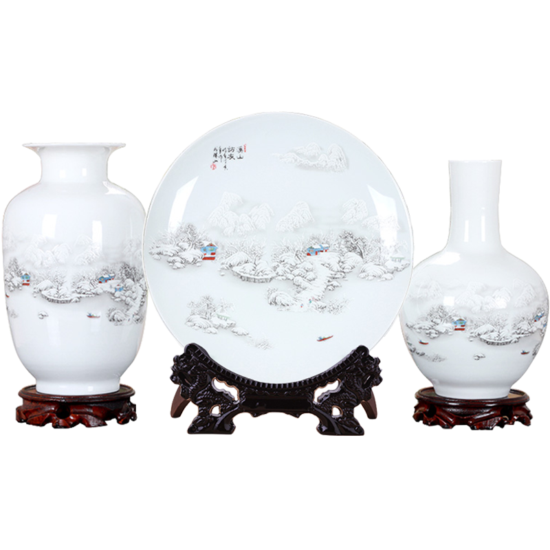 ����ѩ�������׻�ƿ�廨