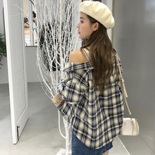 格子衬衫女chic早秋上衣宽松韩版露肩假两件港味长袖2018新款女装图片