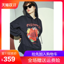 两三事珍趣六卦2018冬装新款趣味动物印花连帽长袖卫衣女套头宽松图片