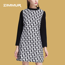 ZIMMUR2018秋冬新品 黑白色撞色拼接立领宽松腰格子H型连衣裙图片