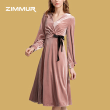 ZIMMUR18年秋冬新品 大气绑带纯色优雅V领收腰显瘦大摆气质连衣裙图片