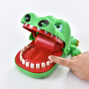 创意咬手指鳄鱼玩具