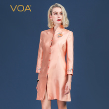 VOA橘粉色半高领七分袖单排扣刺绣镶钻中长款甜美知性风衣FA341图片