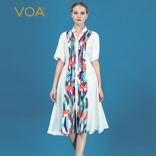 VOA 重磅真丝印花拼接立领系扣插肩中袖收腰套结褶弹力开衫连衣裙图片